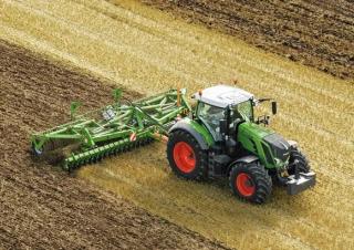 Трактори 4WD Fendt 828 Vario Profi+
