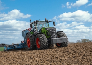 Трактори 4WD Fendt 933 Vario Profi
