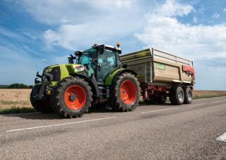Трактори 4WD Claas Arion 440