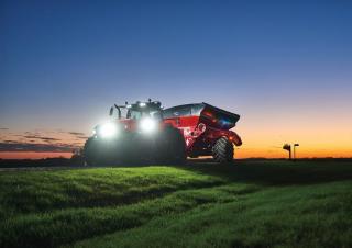 Трактори 4WD Case IH ASF Connect Magnum 310