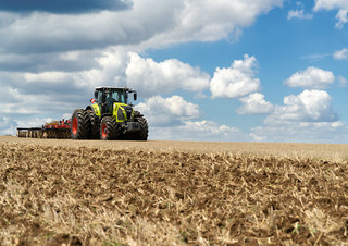 Трактори 4WD Claas Axion 800 