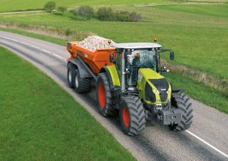 Трактори 4WD Claas Axion 830