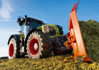 Трактори 4WD Claas Axion 940 