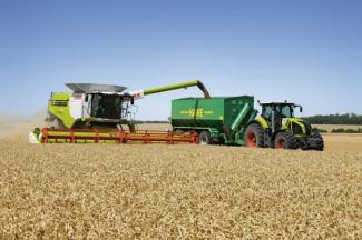 Трактори 4WD Claas Axion 930