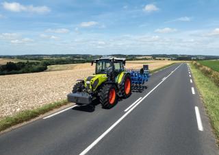 Трактори 4WD Claas Axos 3.120 Comfort