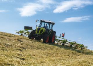 Трактори 4WD Claas Elios 2.75 Comfort