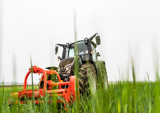 Трактори 4WD Valtra G135H