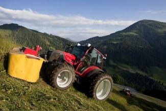 Трактори 4WD Lindner Geotrac 84