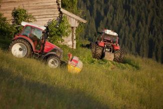 Трактори 4WD Lindner Geotrac 84