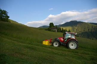 Трактори 4WD Lindner Geotrac 84