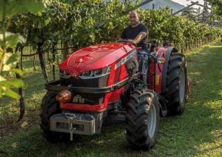 Трактори 4WD Massey Ferguson MF 3708 S