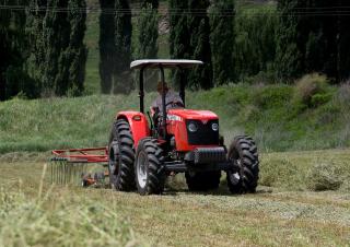 Трактори 4WD Massey Ferguson MF 415
