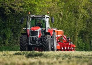 Трактори 4WD Massey Ferguson MF 6S.145