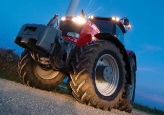 Трактори 4WD Massey Ferguson MF 8660 Dyna-VT Excellence