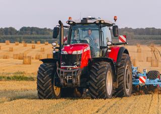 Трактори 4WD Massey Ferguson MF 8735 S