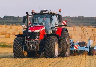Трактори 4WD Massey Ferguson MF 8735 S 