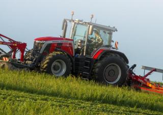 Трактори 4WD Massey Ferguson MF 8S.205