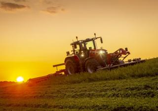 Трактори 4WD Massey Ferguson MF 8S.305 
