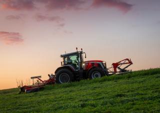 Трактори 4WD Massey Ferguson MF 8S.305 