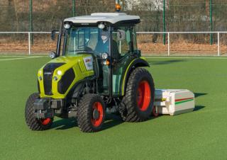 Трактори 4WD Claas Nexos 240 F