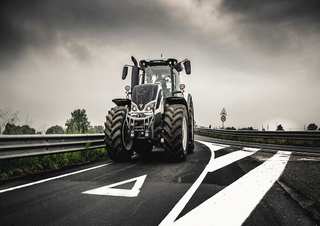 Трактори 4WD Valtra S294 SmartTouch 