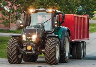 Трактори 4WD Valtra T 183