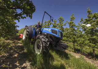 Трактори 4WD New Holland T 4.95 LP