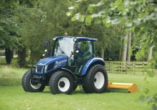 Трактори 4WD New Holland T4.65 Cab