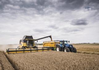 Трактори 4WD New Holland T7.290