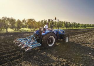 Трактори 4WD New Holland TD4.90 F