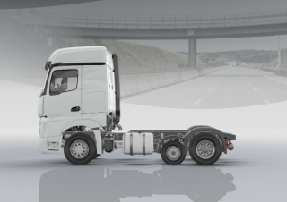 Вантажівки Тягачі Mercedes-Benz Actros 2442 LS 6x2