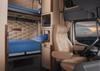 Вантажівки Тягачі Freightliner Cascadia 125 Day Cab Detroit DD15