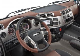 Вантажівки Тягачі DAF CF 450 FT