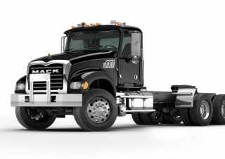 Вантажівки Тягачі Mack Granite 36