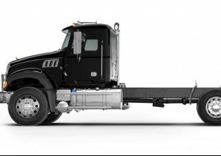 Вантажівки Тягачі Mack Granite 36