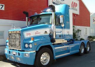 Вантажівки Тягачі Mack TRIDENT CA65 EA7-470 CCRS 6x4
