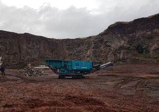 Установки для переробки щебеню Powerscreen Metrotrak
