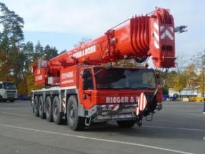 всюдихідні крани Tadano ATF130G-5 