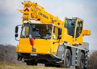 всюдихідні крани Liebherr LTM 1030-2.1 