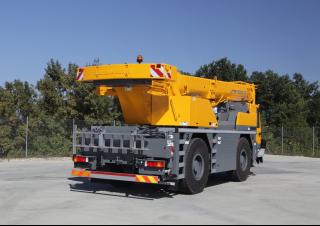 всюдихідні крани Liebherr LTM 1030-2.1 