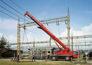 всюдихідні крани Liebherr LTM 1040-2.1 