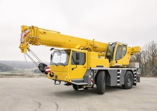 всюдихідні крани Liebherr LTM 1040-2.1 