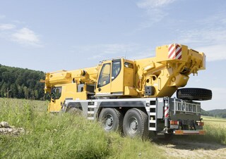 всюдихідні крани Liebherr LTM 1050-3.1 