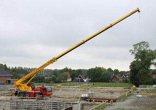 всюдихідні крани Liebherr LTM 1050-3.1 