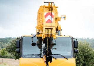 всюдихідні крани Liebherr LTM 1055-3.2 