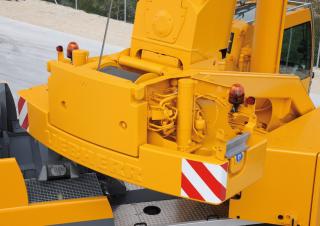 всюдихідні крани Liebherr LTM 1055-3.2