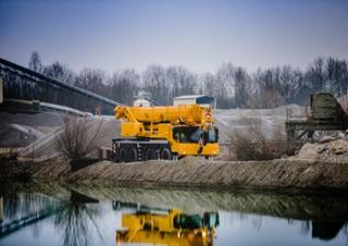 всюдихідні крани Liebherr LTM 1090-4.2 