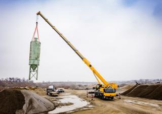 всюдихідні крани Liebherr LTM 1090-4.2 