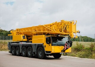 всюдихідні крани Liebherr LTM 1150-5.3