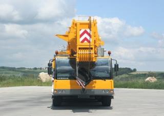 всюдихідні крани Liebherr LTM 1200-5.1 